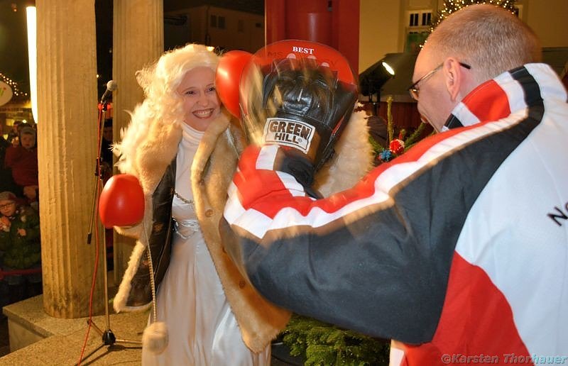 Das neunte Fenster: Sport und Show