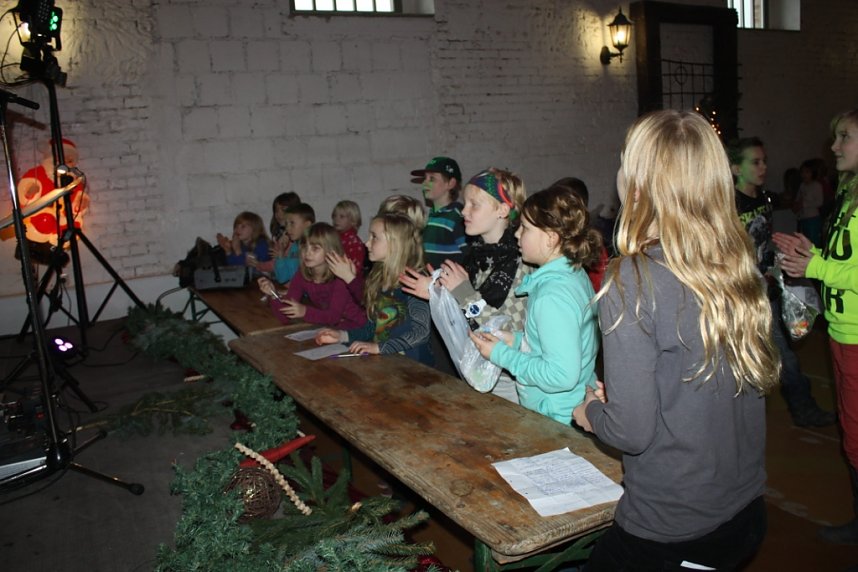 Schulweihnachtsmarkt in Heringen