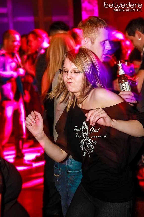 "Frauen-Nacht" im Jugendclubhaus