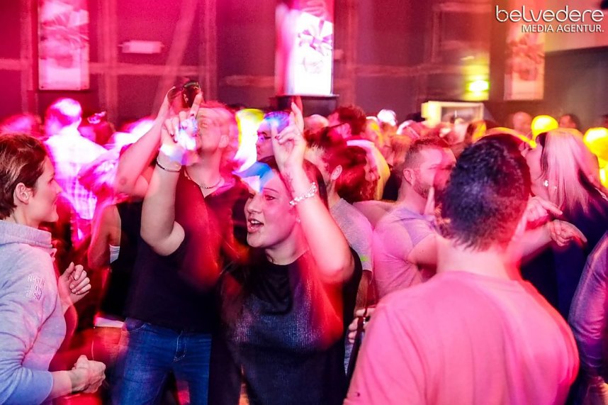 "Frauen-Nacht" im Jugendclubhaus