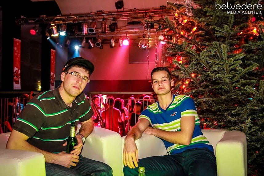 Party im Jugenclubhaus