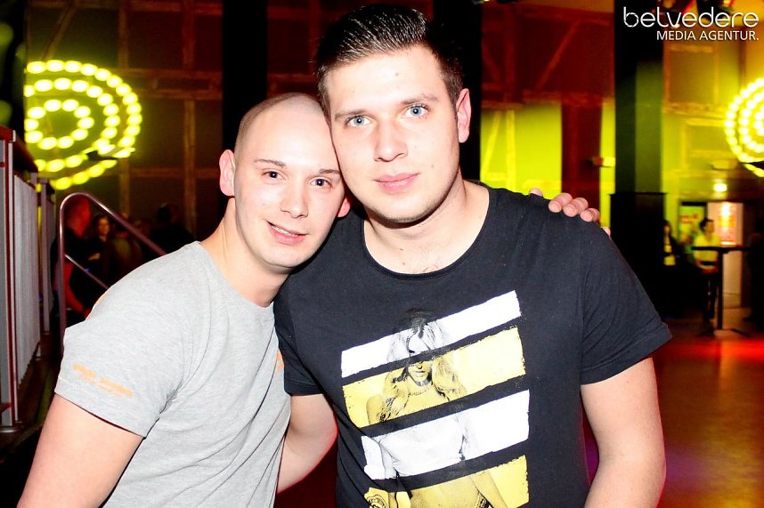 Party im Jugenclubhaus