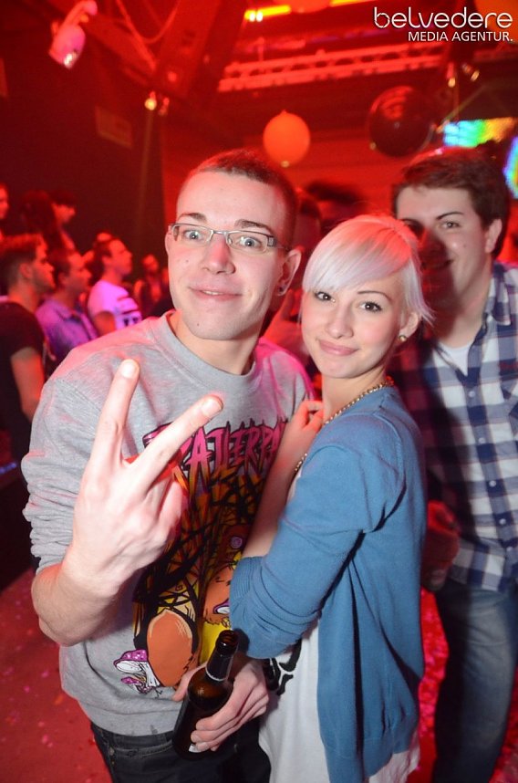 Konfetti-Explosion im Sax 