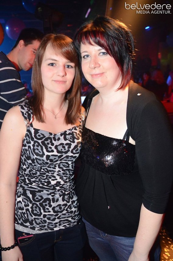 Konfetti-Explosion im Sax 