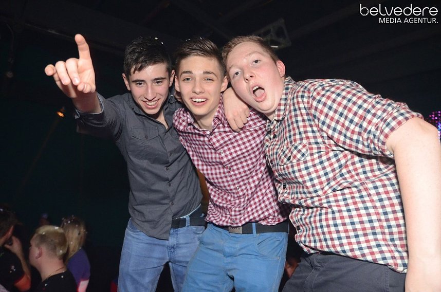 Konfetti-Explosion im Sax 