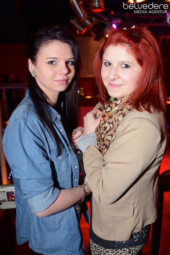 Konfetti-Explosion im Sax 