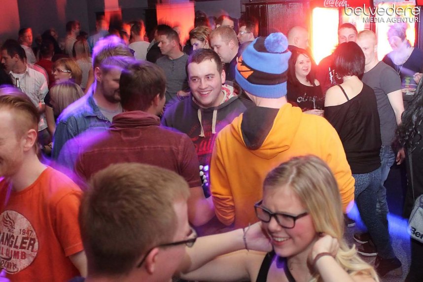 Party im Jugenclubhaus