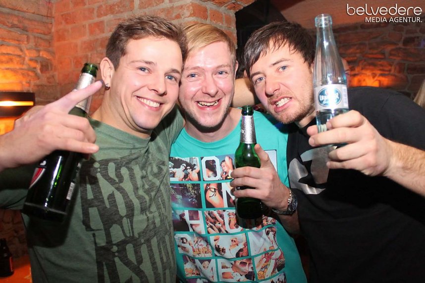 Party im Jugenclubhaus