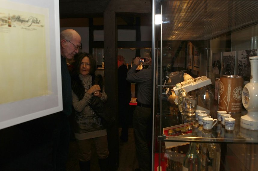 Ausstellung er&ouml;ffnet