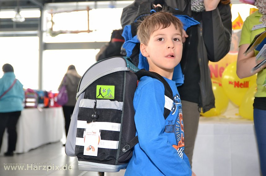 4. Schulranzentag im Autohaus Peter