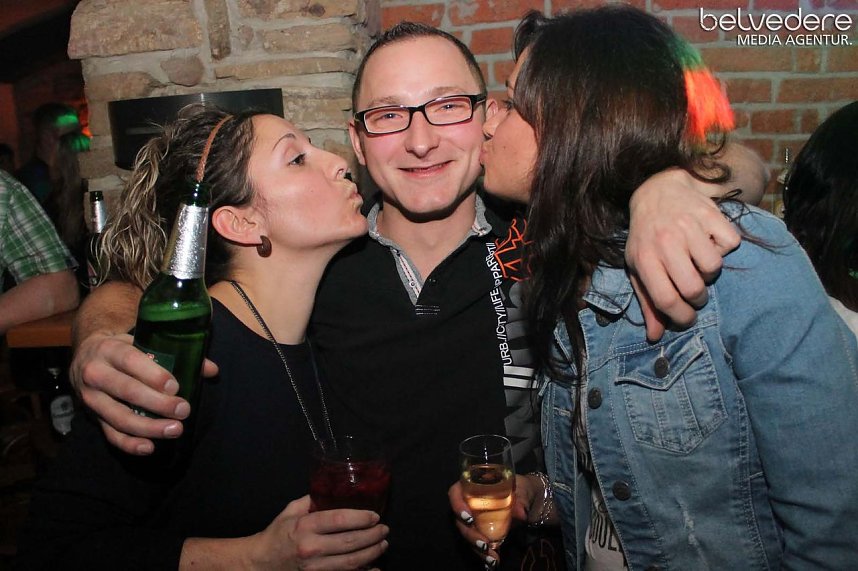 Spendierhosen-Party im Jugendclubhaus