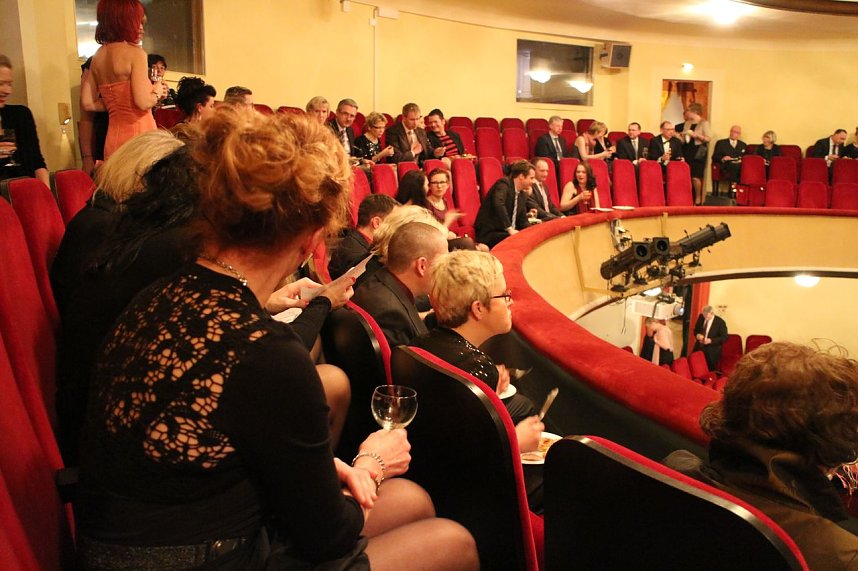 Hinter den Kulissen von Paris