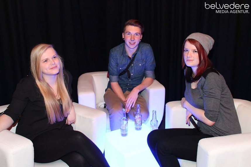 Beste Freunde im Jugenclubhaus