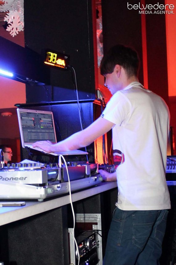 Beste Freunde im Jugenclubhaus