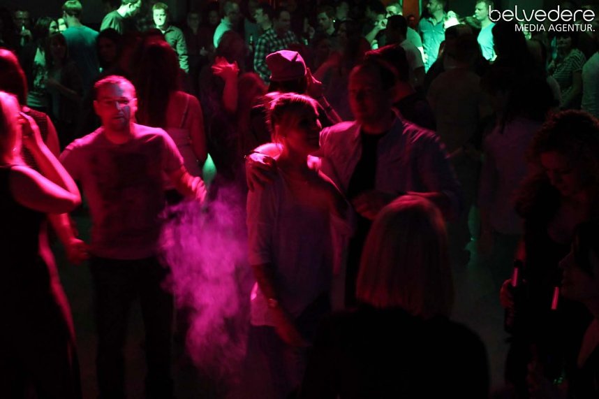 Beste Freunde im Jugenclubhaus