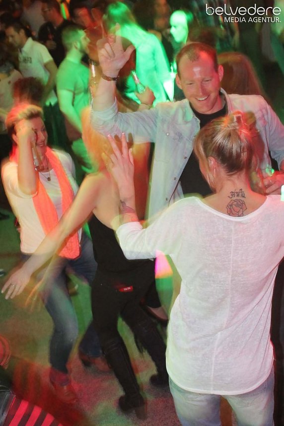 Beste Freunde im Jugenclubhaus