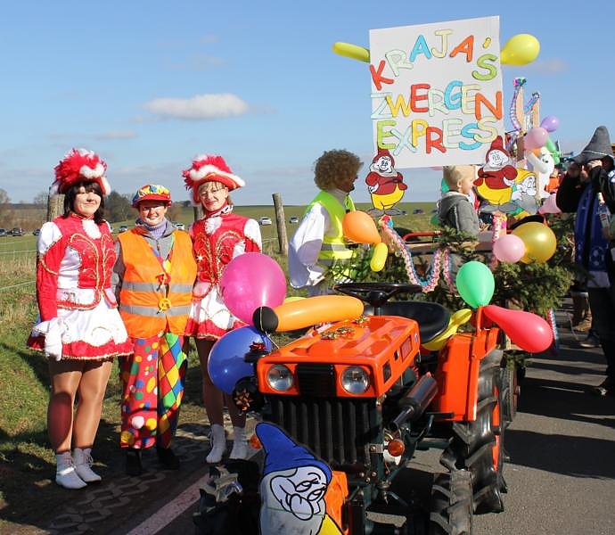 Jubil&auml;umsumzug in Kraja