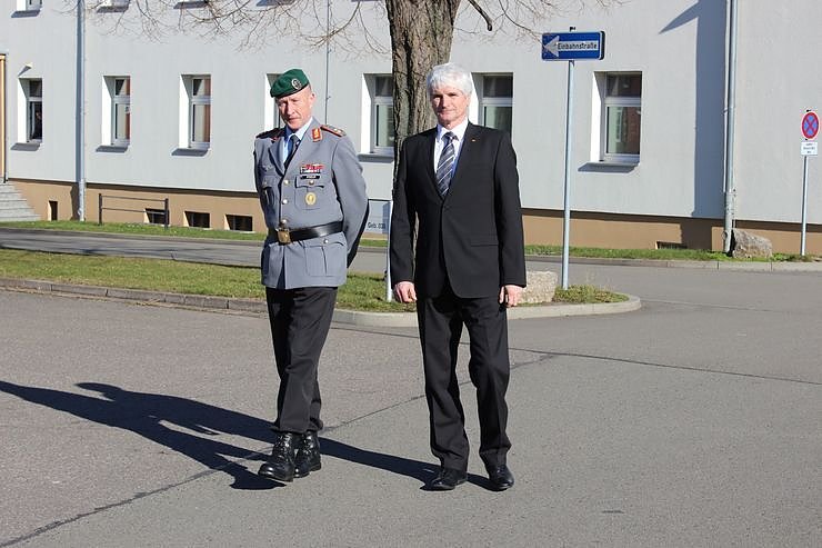 Indienststellung  des neuen Bataillons in Th&uuml;ringen