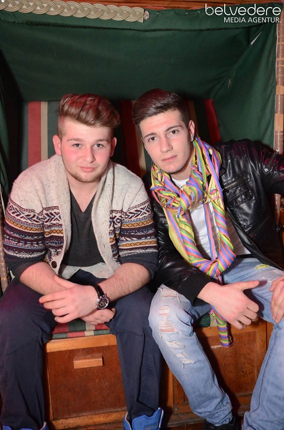 Pornofasching im Sax