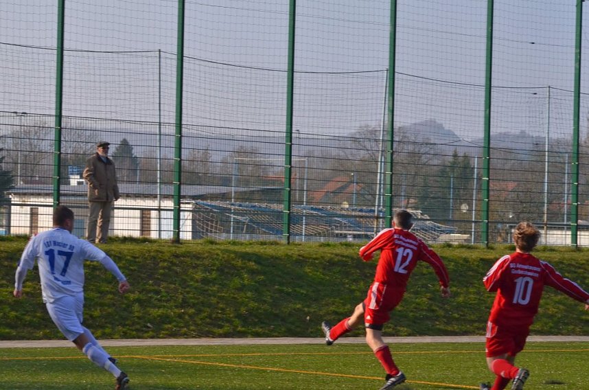 Wacker-Reserve gewinnt 2:0