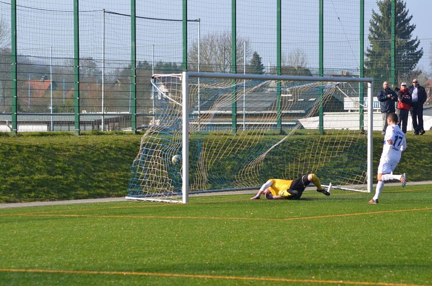 Wacker-Reserve gewinnt 2:0