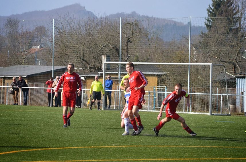 Wacker-Reserve gewinnt 2:0