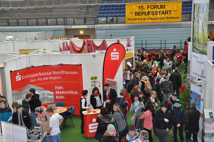 Infos rund um die Ausbildung und das Studium