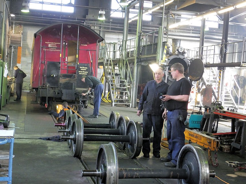 Zu Besuch im Bahnbetriebswerk