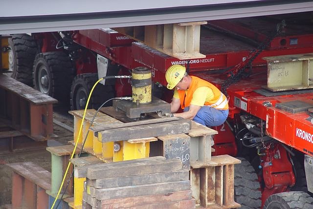 Schachtbauer am Hamburger Hauptbahnhof