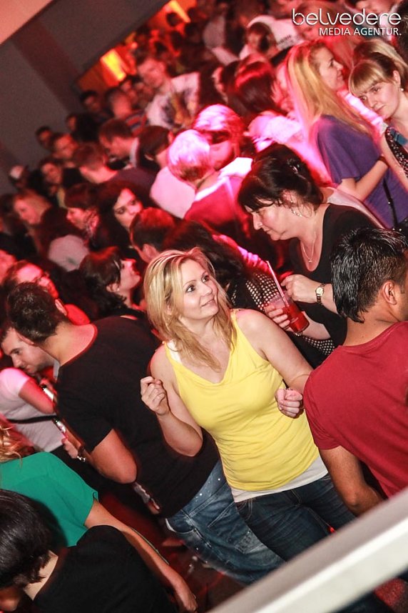 Echte Nordh&auml;user - Fete im Clubhaus