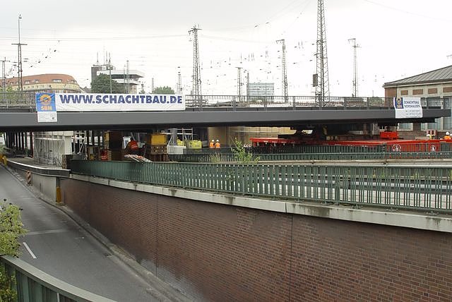 Schachtbauer am Hamburger Hauptbahnhof