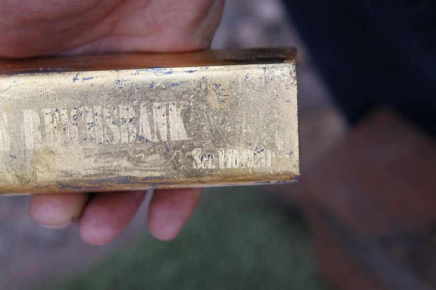 Goldschatz gefunden: Seriennummer eingestempelt