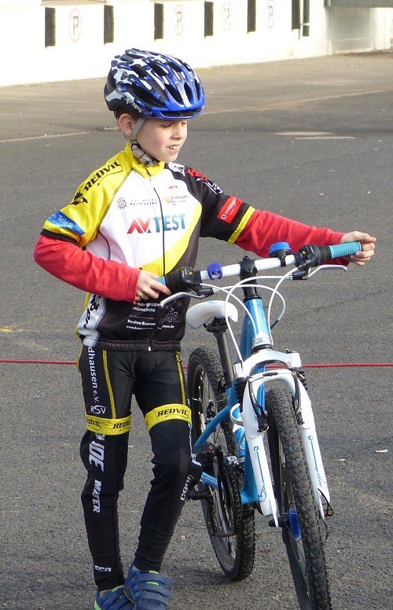 Erstes Rennen: Lukas vor dem Rennen