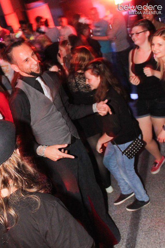 Party im Jugenclubhaus