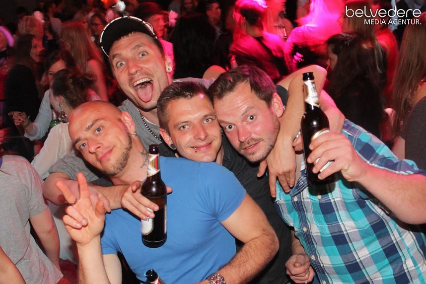 Party im Jugenclubhaus