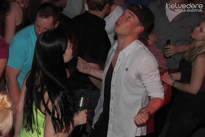 Party im Jugenclubhaus