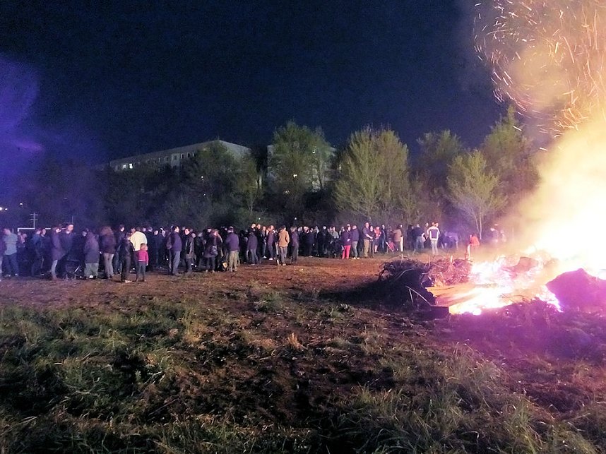 Osterfeuer in Nordhausen Nord