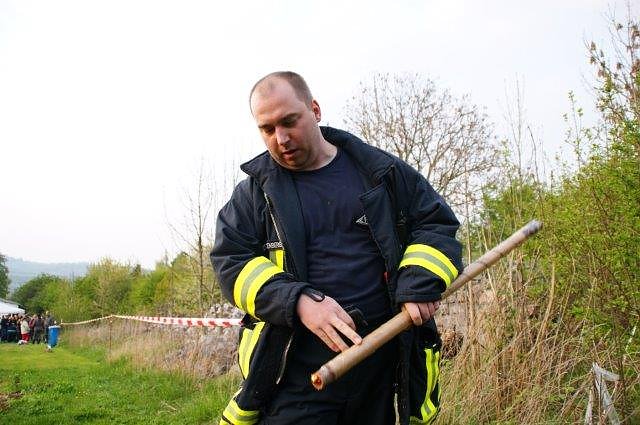 Osterfeuer in Obergebra