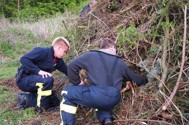 Osterfeuer in Obergebra