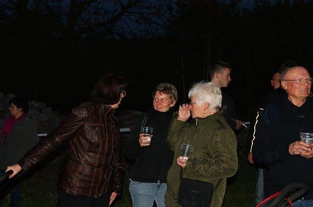 Osterfeuer in Obergebra