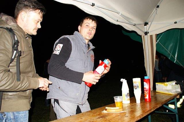 Osterfeuer in Obergebra