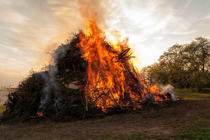 Osterfeuer in Krimderode