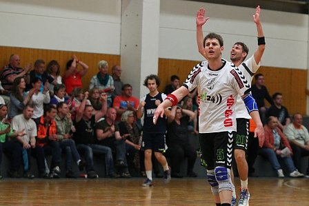 Krimi in der Ballspielhalle