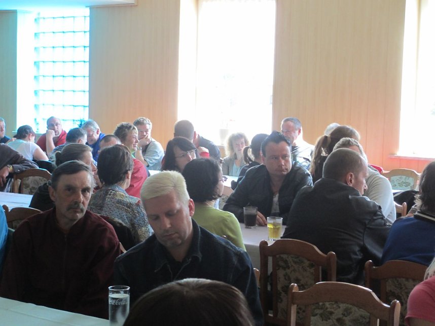 Versammelte Mitarbeiter