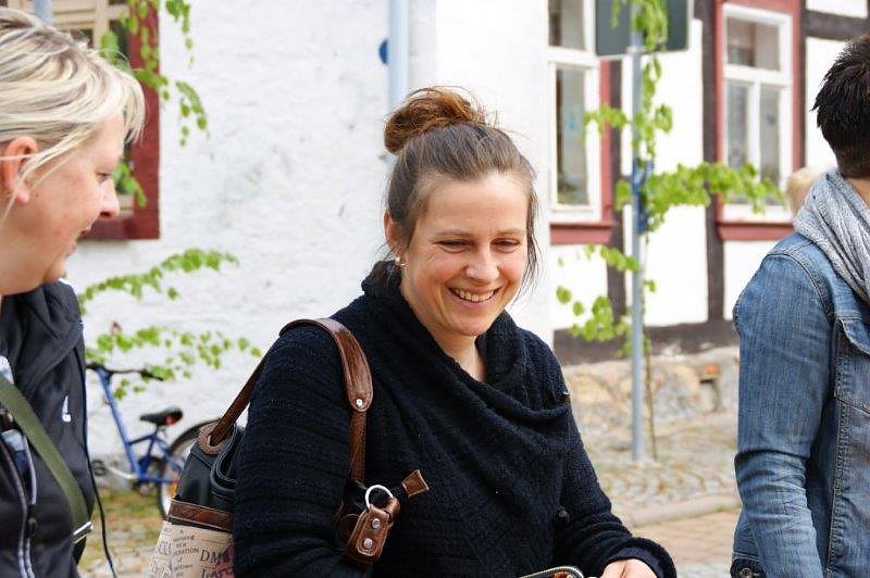 Maibaum in Obergebra gesetzt