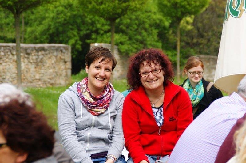 Maibaum in Obergebra gesetzt