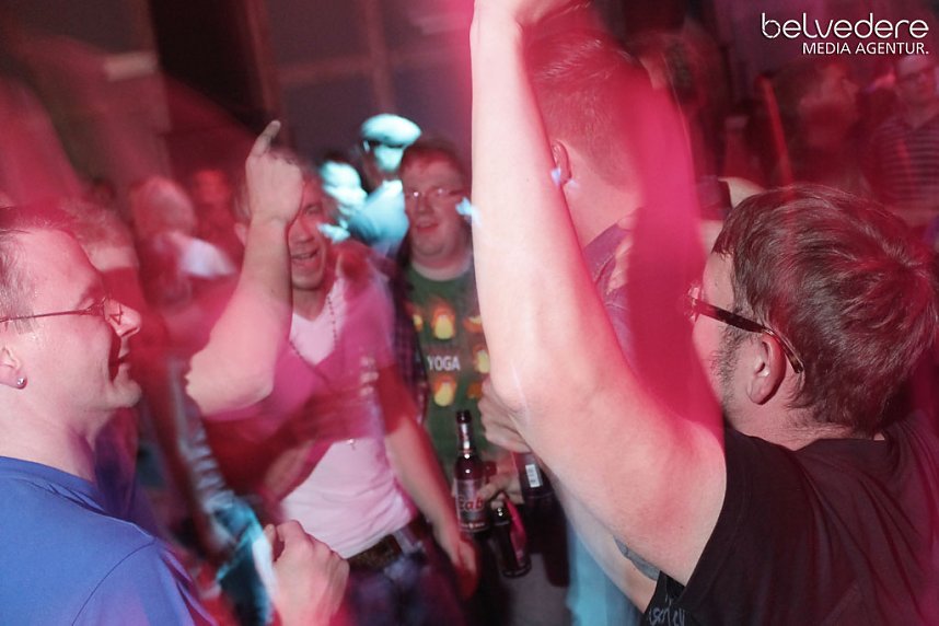 Party im Jugenclubhaus