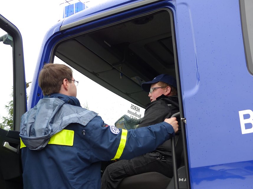 THW mit Tag der offenen T&uuml;r