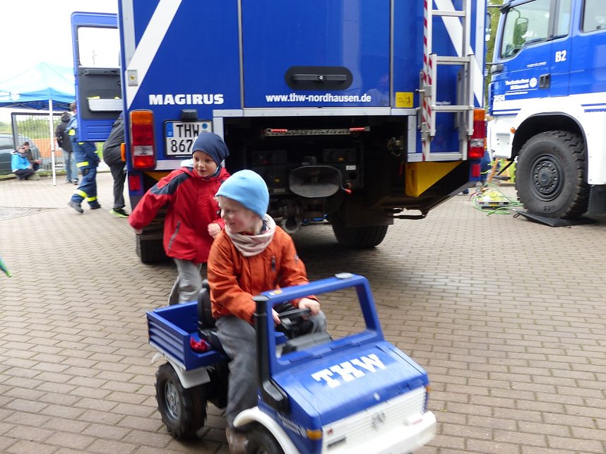 THW mit Tag der offenen T&uuml;r