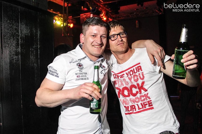 Party im Jugenclubhaus